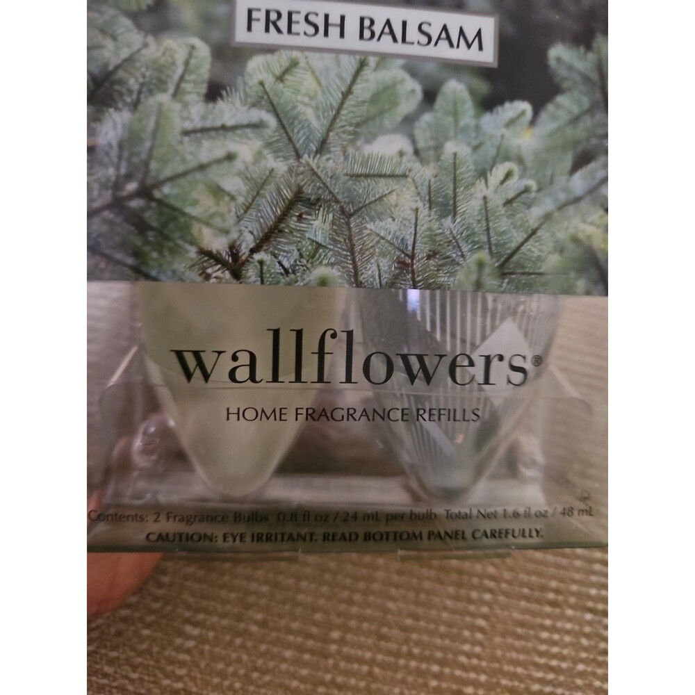 New Slatkin & Co Fresh Balsam Wallflower Home Fragrance Refill 2 Bulbs - Picture 2 of 3